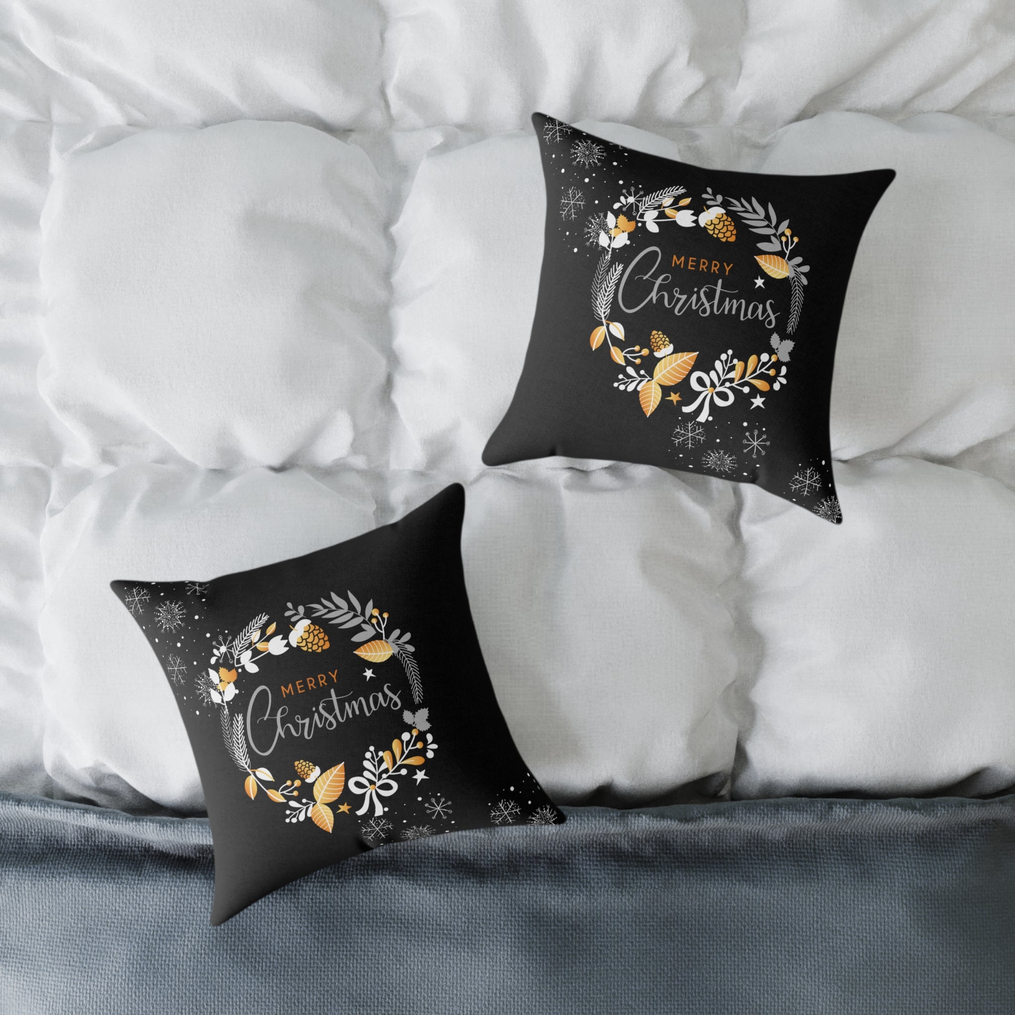 Christmas Wreath Decorative Pillow