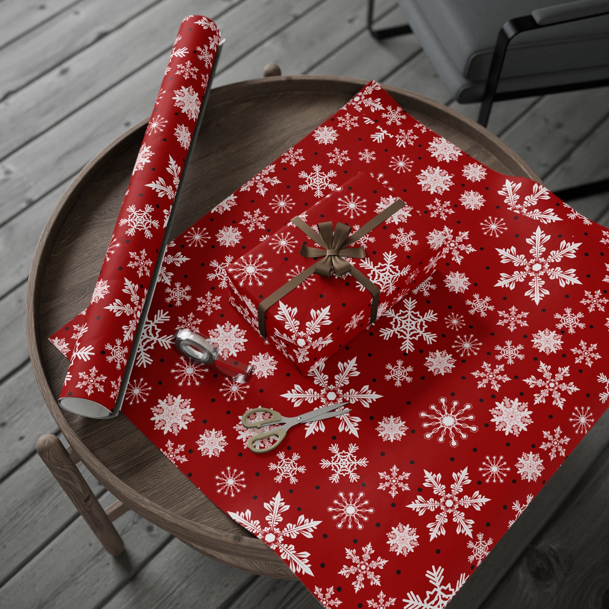 Christmas Gift Wrap Roll - Red/White Snowflakes