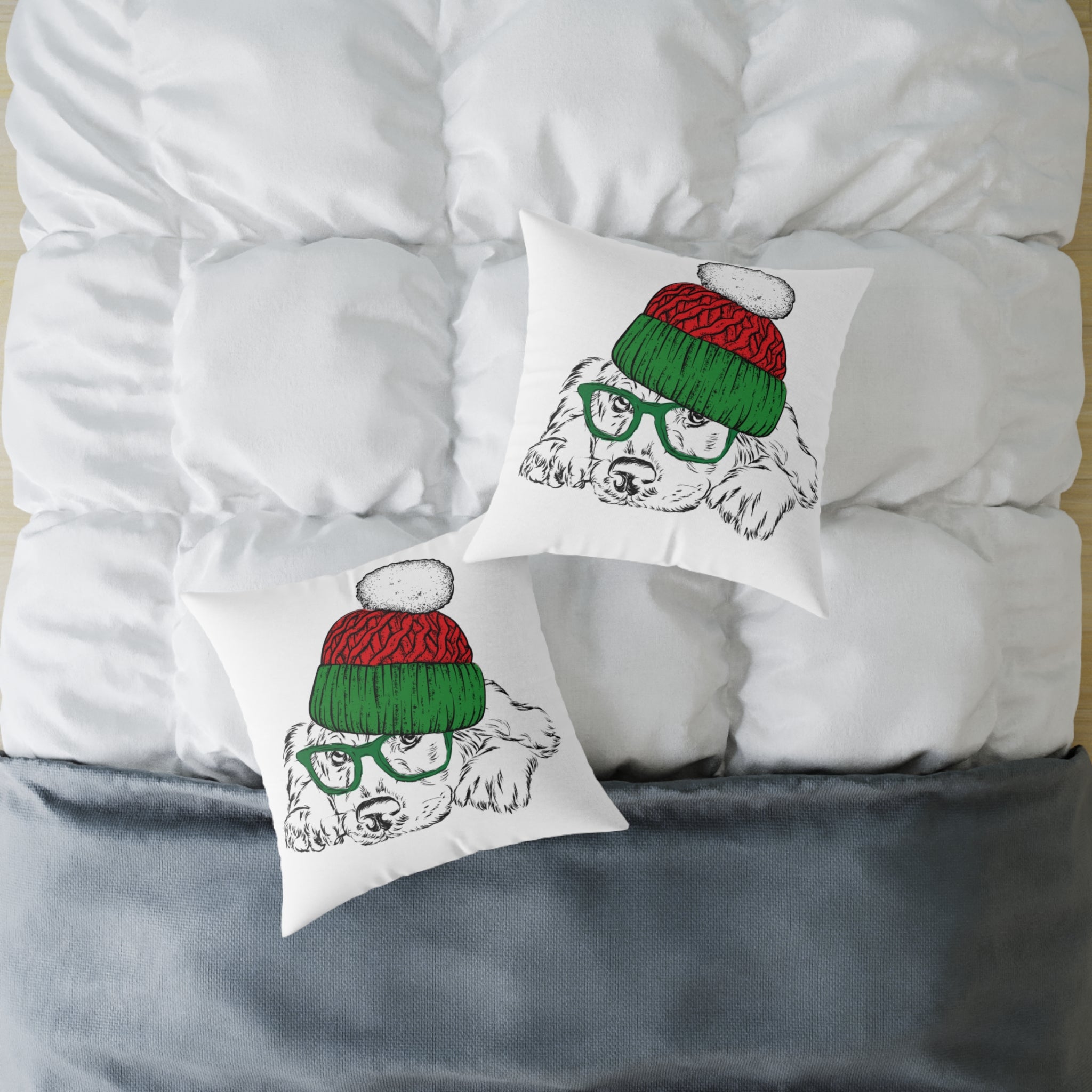 Christmas Retriever w/ Beanie Pillow